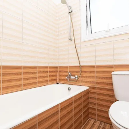 Βίλα Konnos Ekaterina