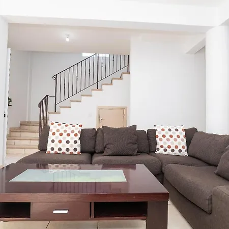 Βίλα Konnos Ekaterina Πρωταράς