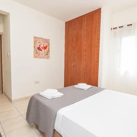 Βίλα Konnos Ekaterina Πρωταράς