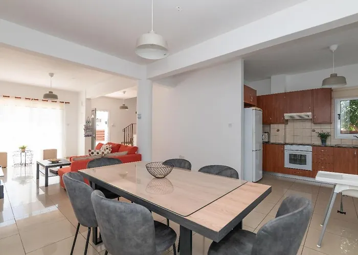 Villa Konnos Ekaterina *