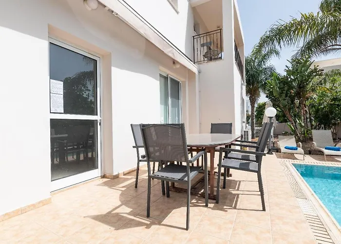 Konnos Ekaterina Villa *