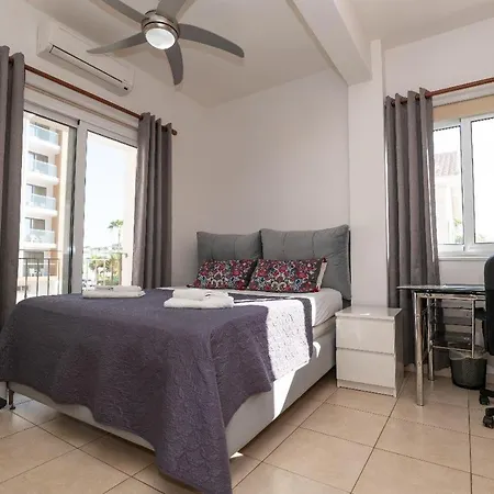 Konnos Ekaterina 普罗塔拉斯