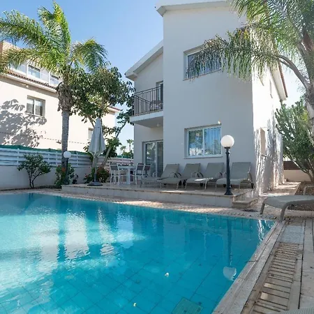 Konnos Ekaterina Villa *