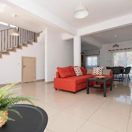 Konnos Ekaterina * 普罗塔拉斯