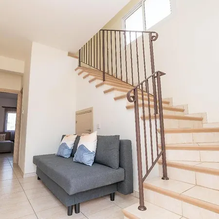 别墅 Konnos Ekaterina *