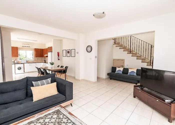 Konnos Ekaterina Villa *