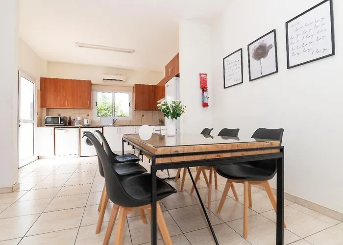 Villa Konnos Ekaterina Protaras