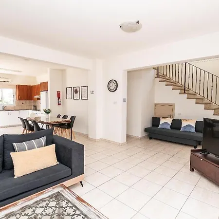 Konnos Ekaterina Villa *